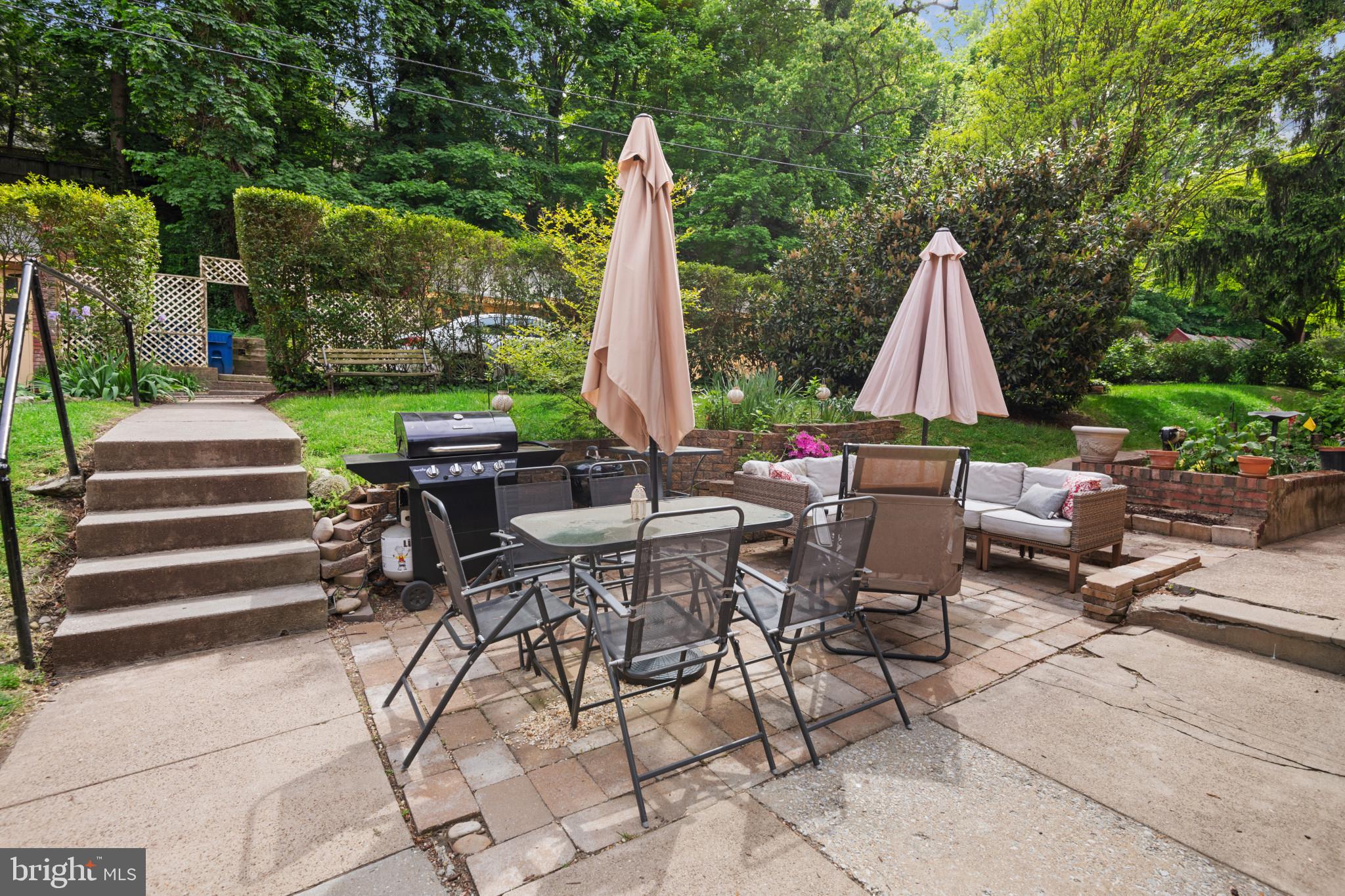 3024 Porter Street Northwest, Unit 204 Washington, DC 20008 - Photo 34 of 37 Grilling, Dining & Relaxing