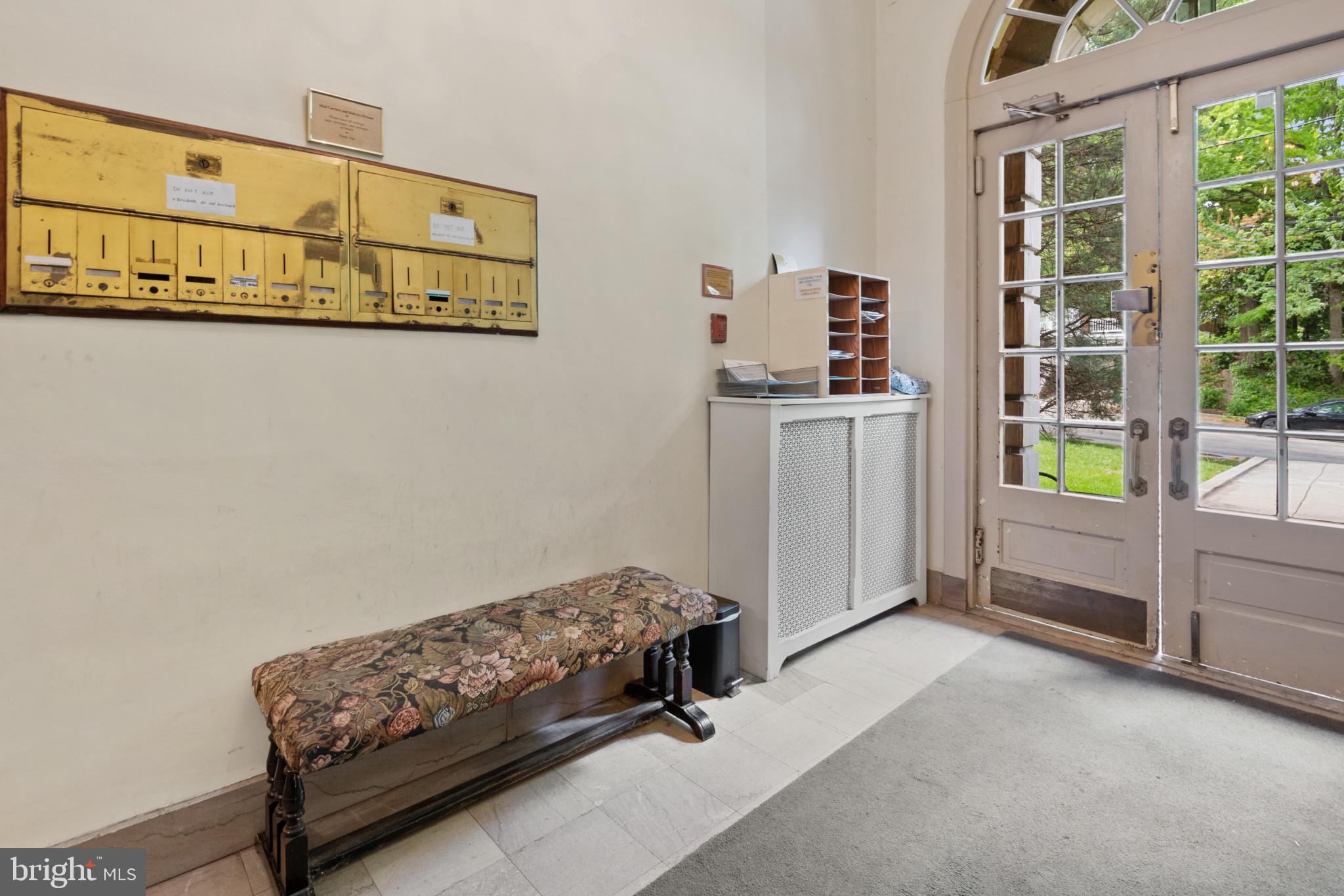 3024 Porter Street Northwest, Unit 204 Washington, DC 20008 - Photo 5 of 37