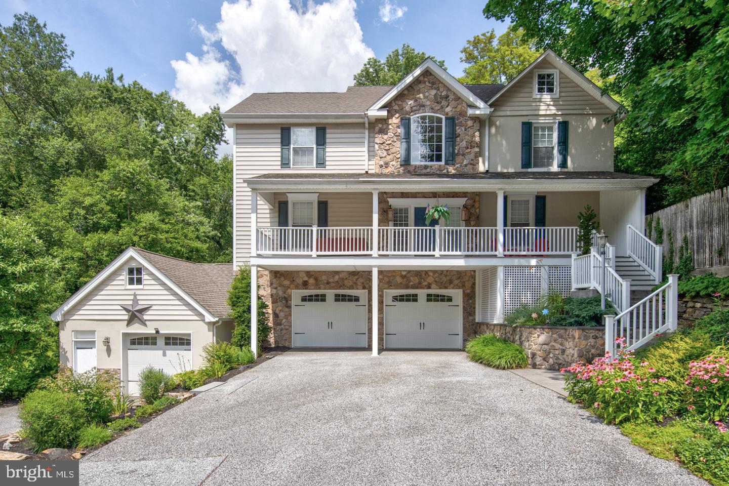7 Shepherds Lane Wallingford, PA 19086 - Photo 1 of 38 Gallery Image 1