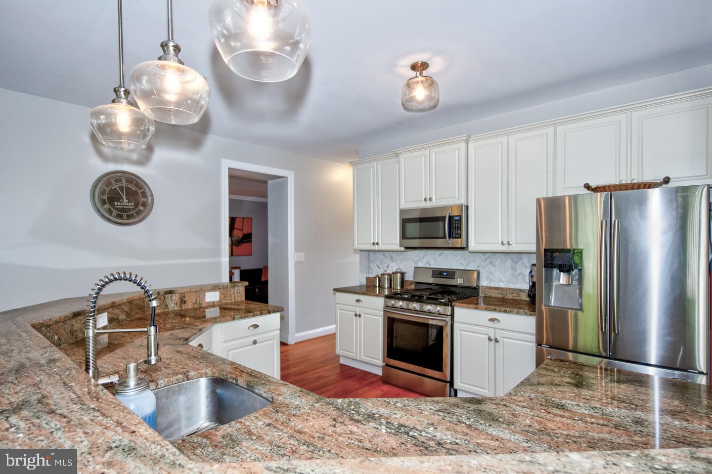 7 Shepherds Lane Wallingford, PA 19086 - Photo 8 of 38 Gallery Image 8