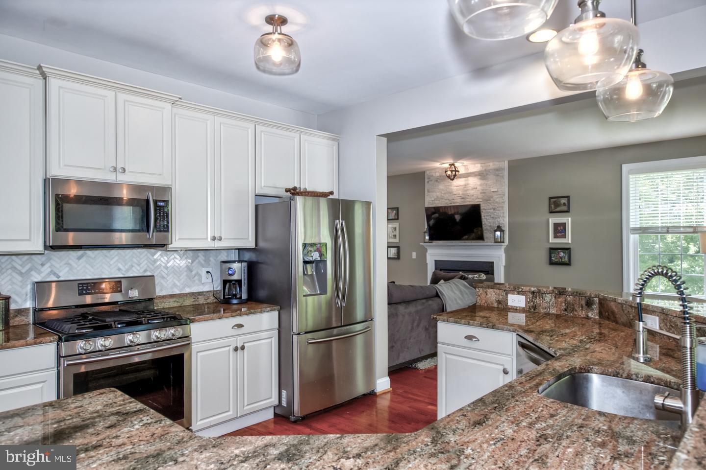 7 Shepherds Lane Wallingford, PA 19086 - Photo 9 of 38 Gallery Image 9