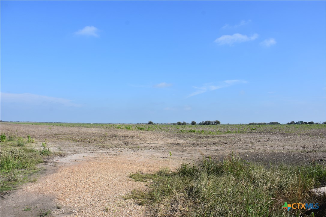 0 Fm 413 Rosebud, TX 76570 - Photo 2 of 3 a view of an ocean beach and beach