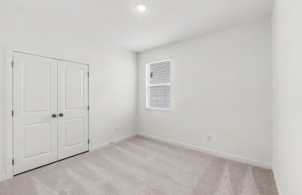 $259,990 | 329 Sullivan Way, Elgin, TX 78621