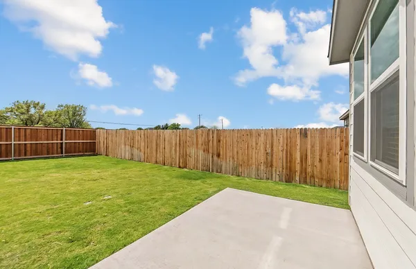 $259,990 | 329 Sullivan Way, Elgin, TX 78621