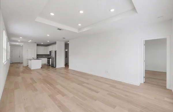 $259,990 | 329 Sullivan Way, Elgin, TX 78621