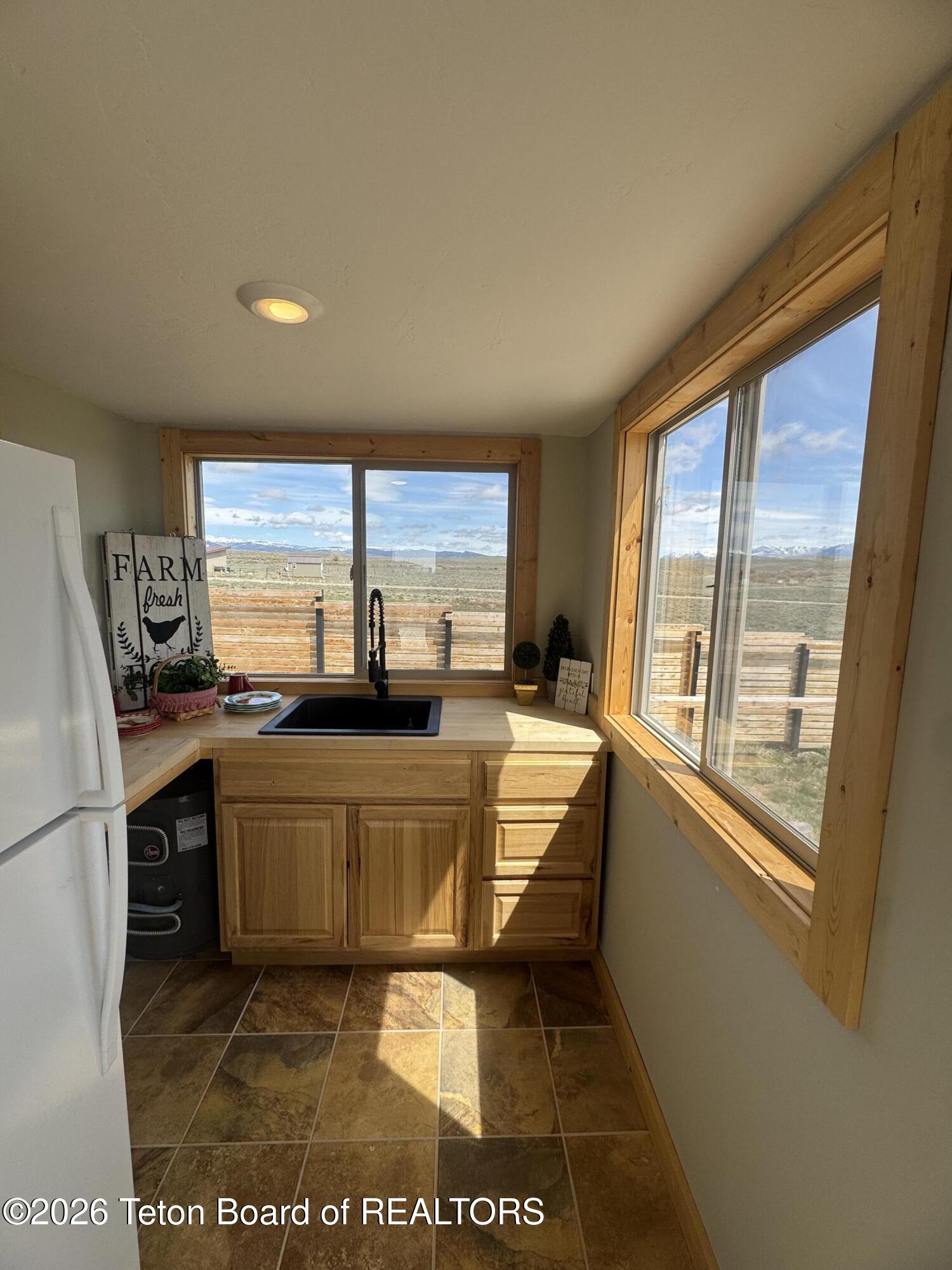 122 Chief Joseph Road Pinedale, WY 82941 - Photo 8 of 32 All new appliances