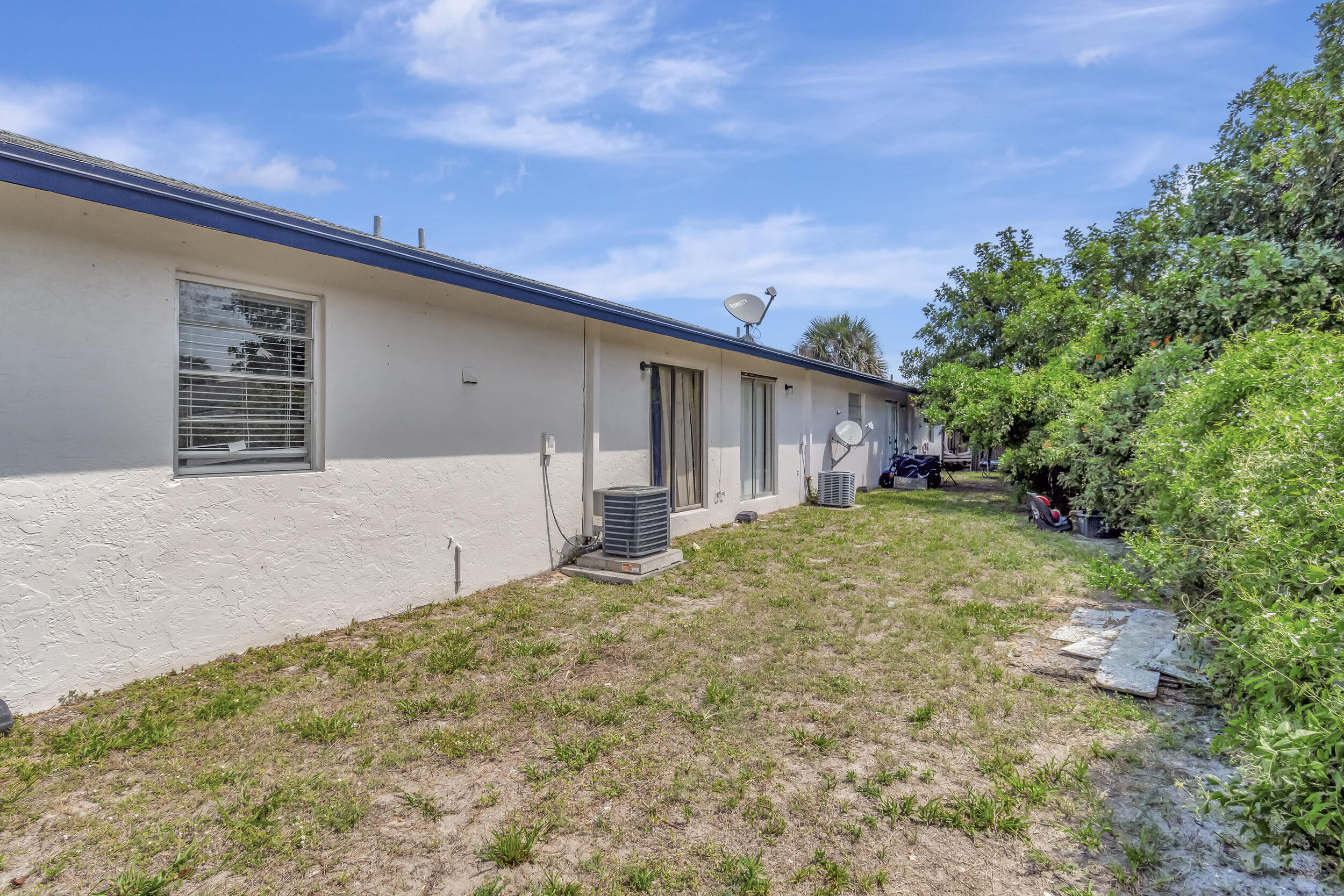 125 West 17th Street, Unit 1 Riviera Beach, FL 33404 - Photo 51 of 51 105_dsc_2921