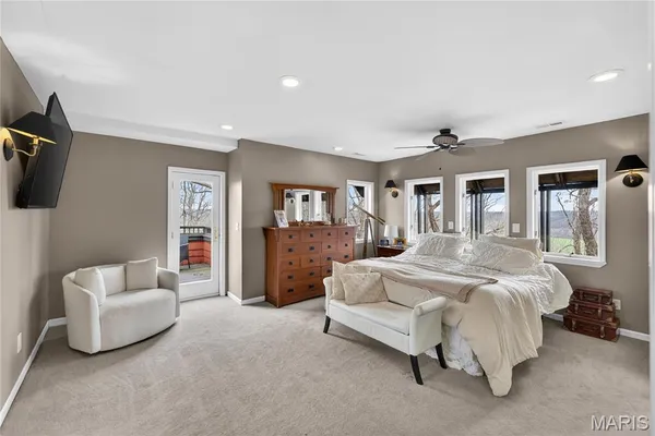 $825,000 | 8 Grandview Trail, Eureka, MO 63025