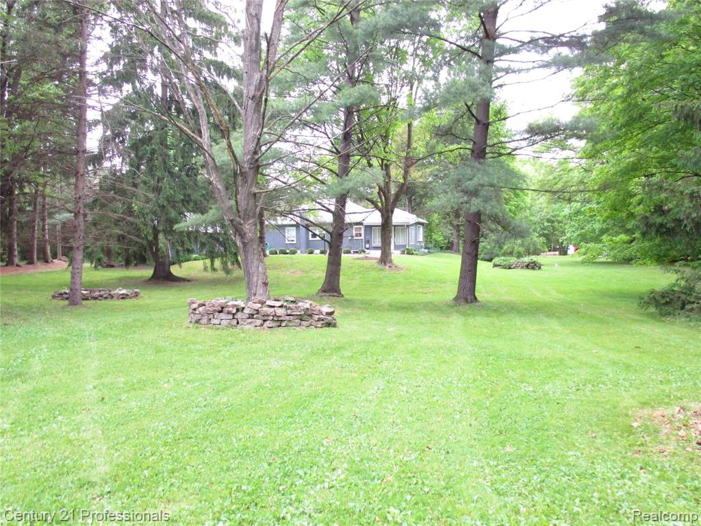 3155 Mason Road Howell, MI 48843 - Photo 32 of 40