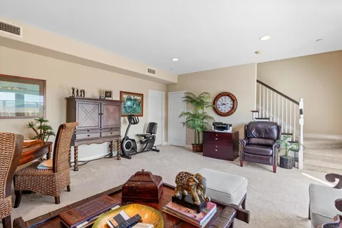 a view of a livingroom with furniture