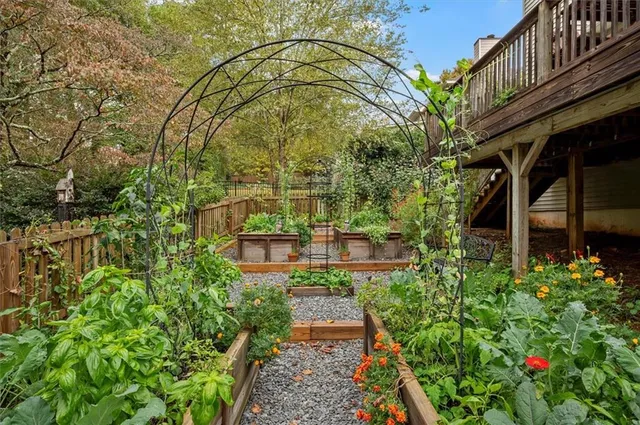 $650,000 | 3293 Brackenridge Trail Northwest, Kennesaw, GA 30152