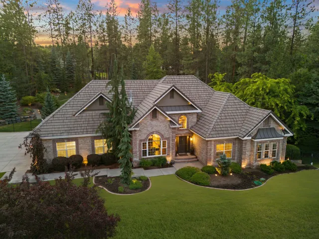 $1,440,000 | 1611 East Heritage Lane, Spokane, WA 99208