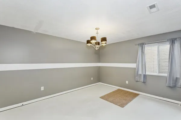 $285,000 | 208 West Poplar Street, Goddard, KS 67052