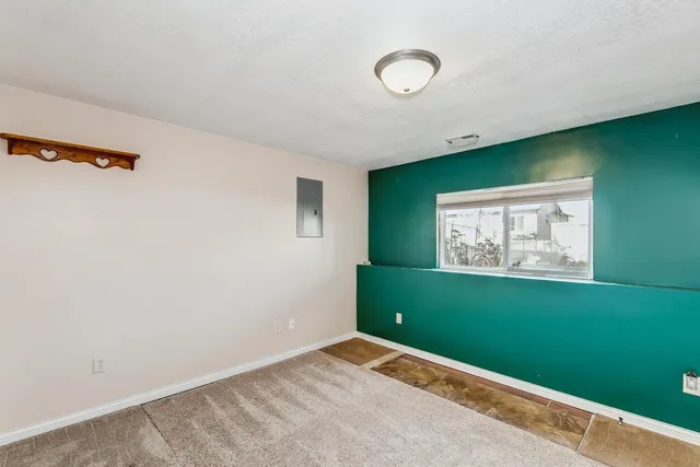 $285,000 | 208 West Poplar Street, Goddard, KS 67052