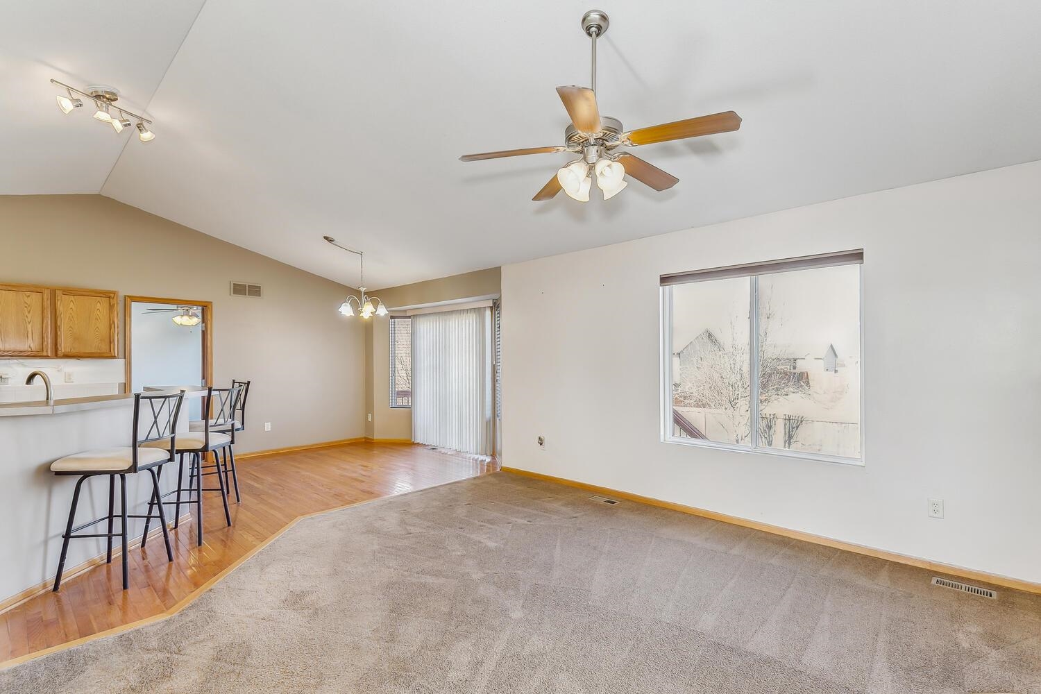 208 West Poplar Street Goddard, KS 67052 - Photo 3 of 31