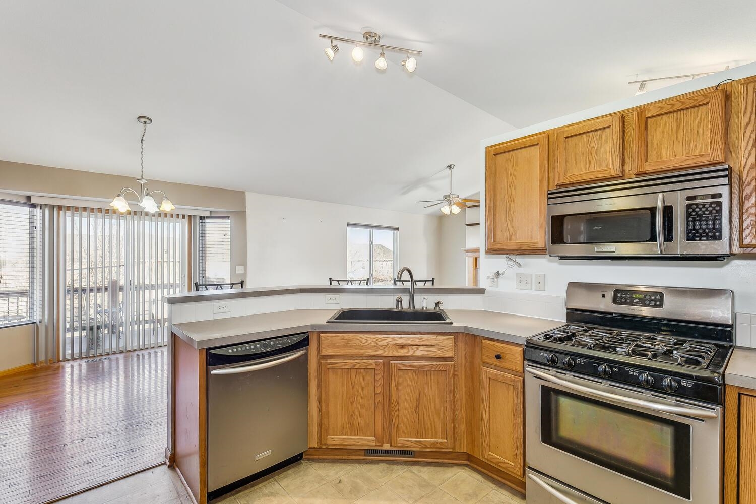 208 West Poplar Street Goddard, KS 67052 - Photo 9 of 31