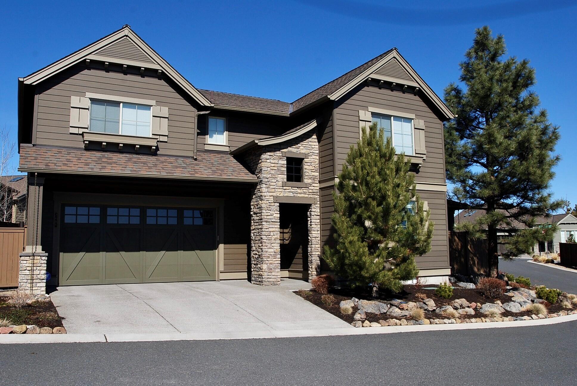 2608 Northwest Boulder Ridge Loop Bend, OR 97703 - Photo 1 of 26 1