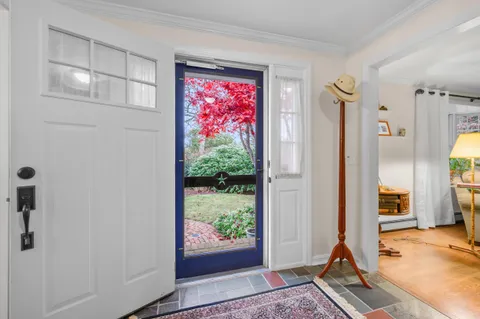 $1,525,000 | 28 Lakeview Avenue, Chatham, MA 02633