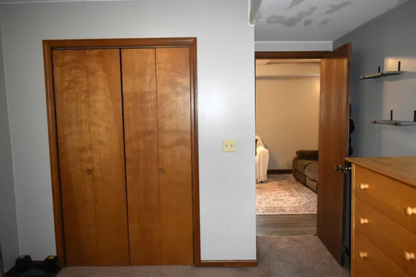 $220,000 | 35 West 5th Street, El Paso, IL 61738