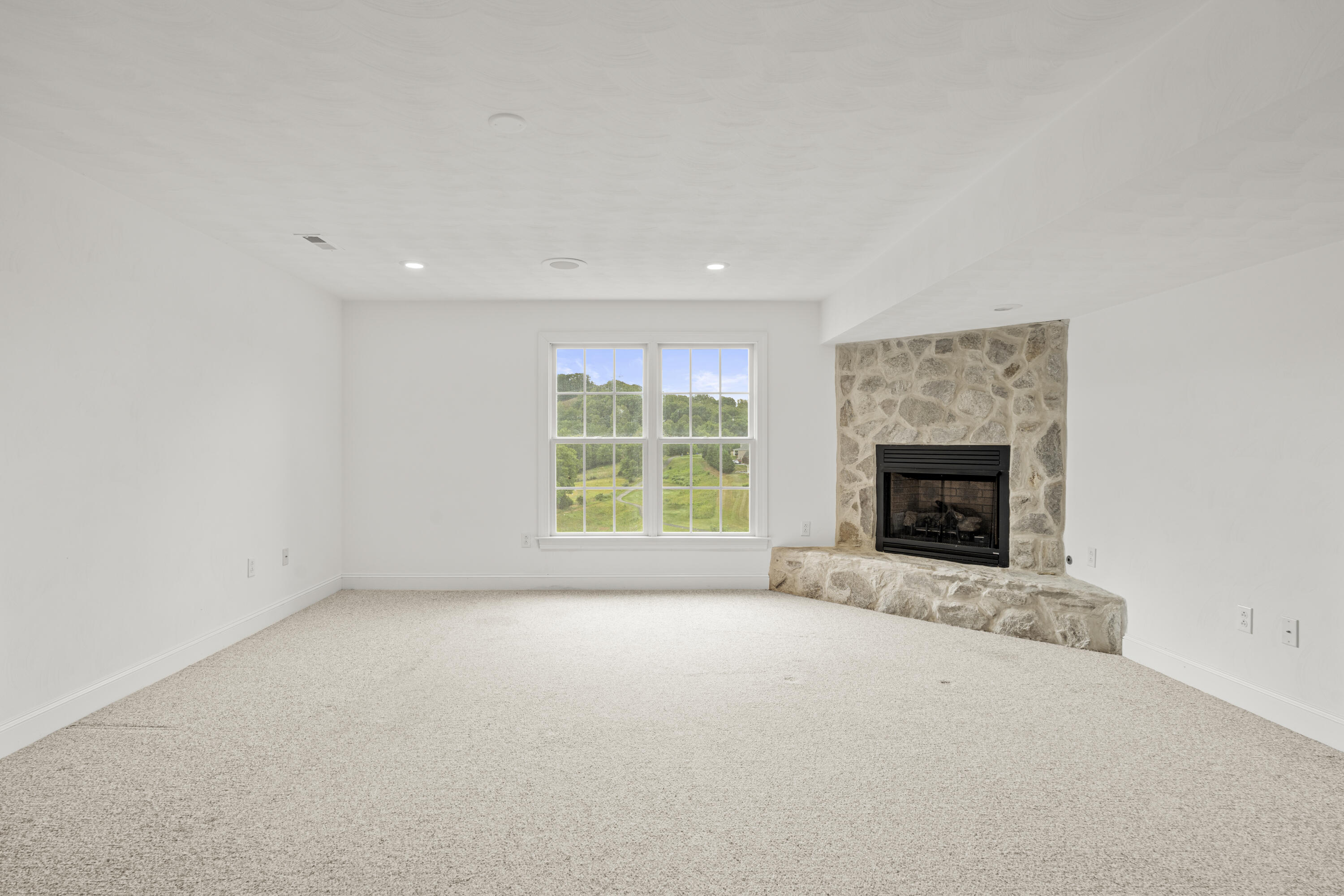 466 Summit Ridge Road Daleville, VA 24083 - Photo 28 of 37 26-DSC3281