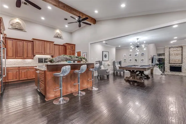 $699,000 | 10585 Pagewood Drive, Dallas, TX 75230