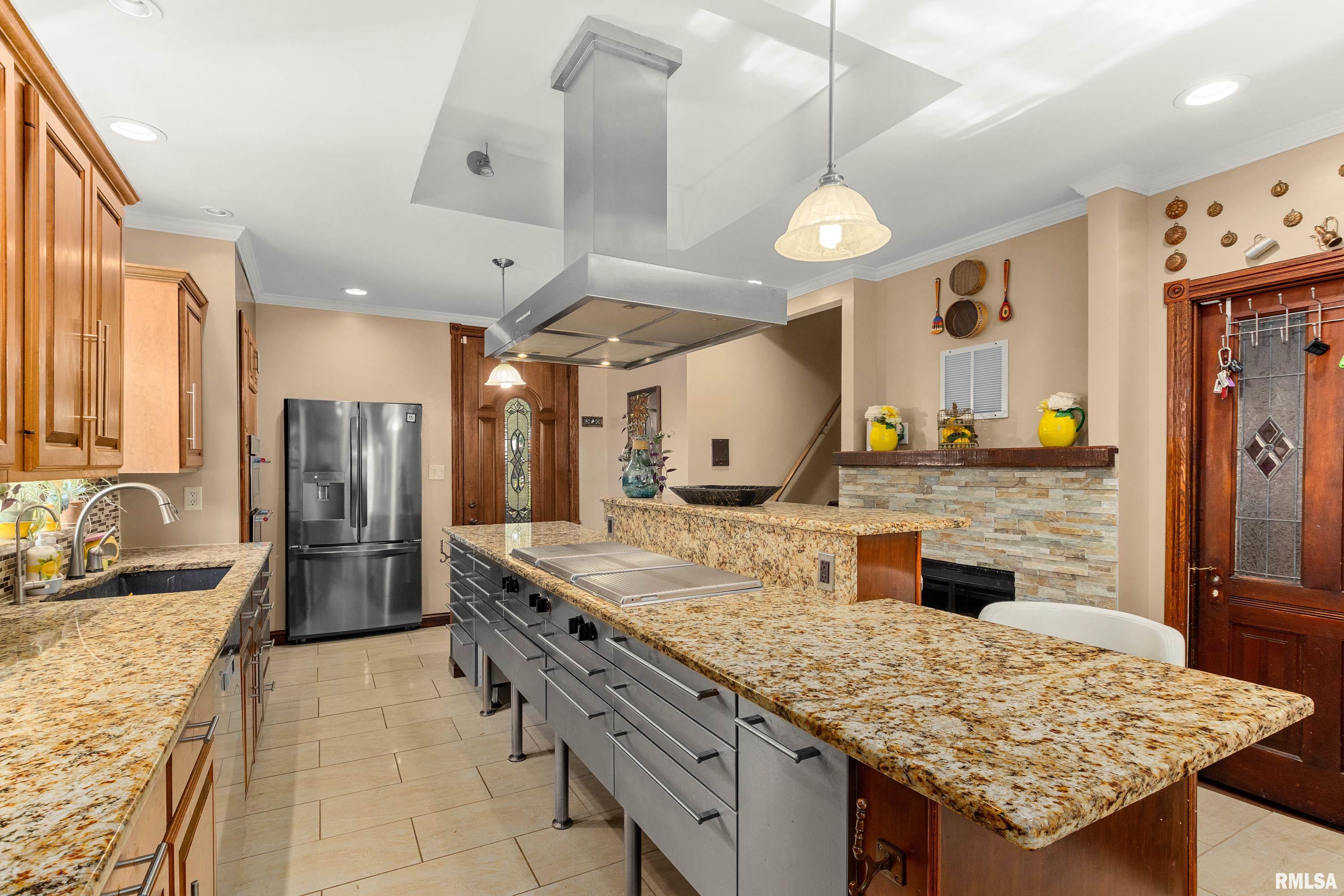 207 West 3rd Street Delavan, IL 61734 - Photo 37 of 70