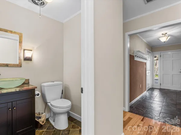 $525,000 | 200 Canterbury Road, Cullowhee, NC 28723