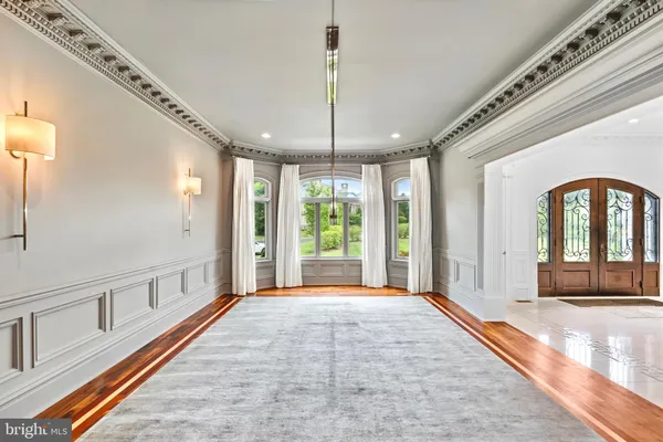 a view of an entryway