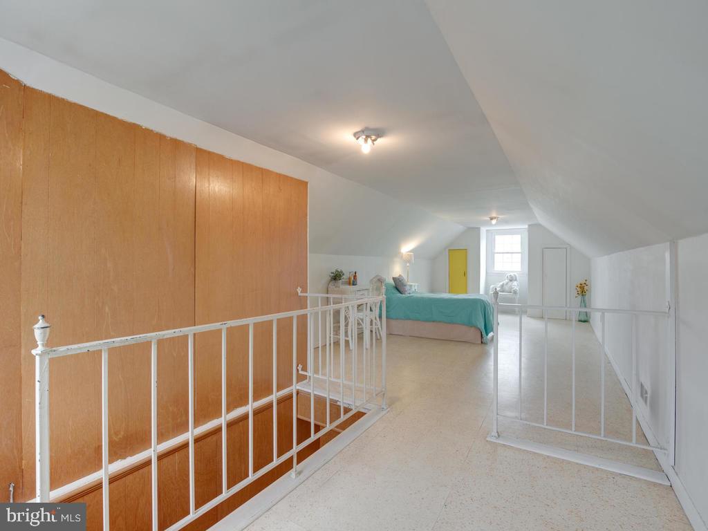 313 Charles Road Linthicum, MD 21090 - Photo 27 of 35 upper level 3rd bedroom