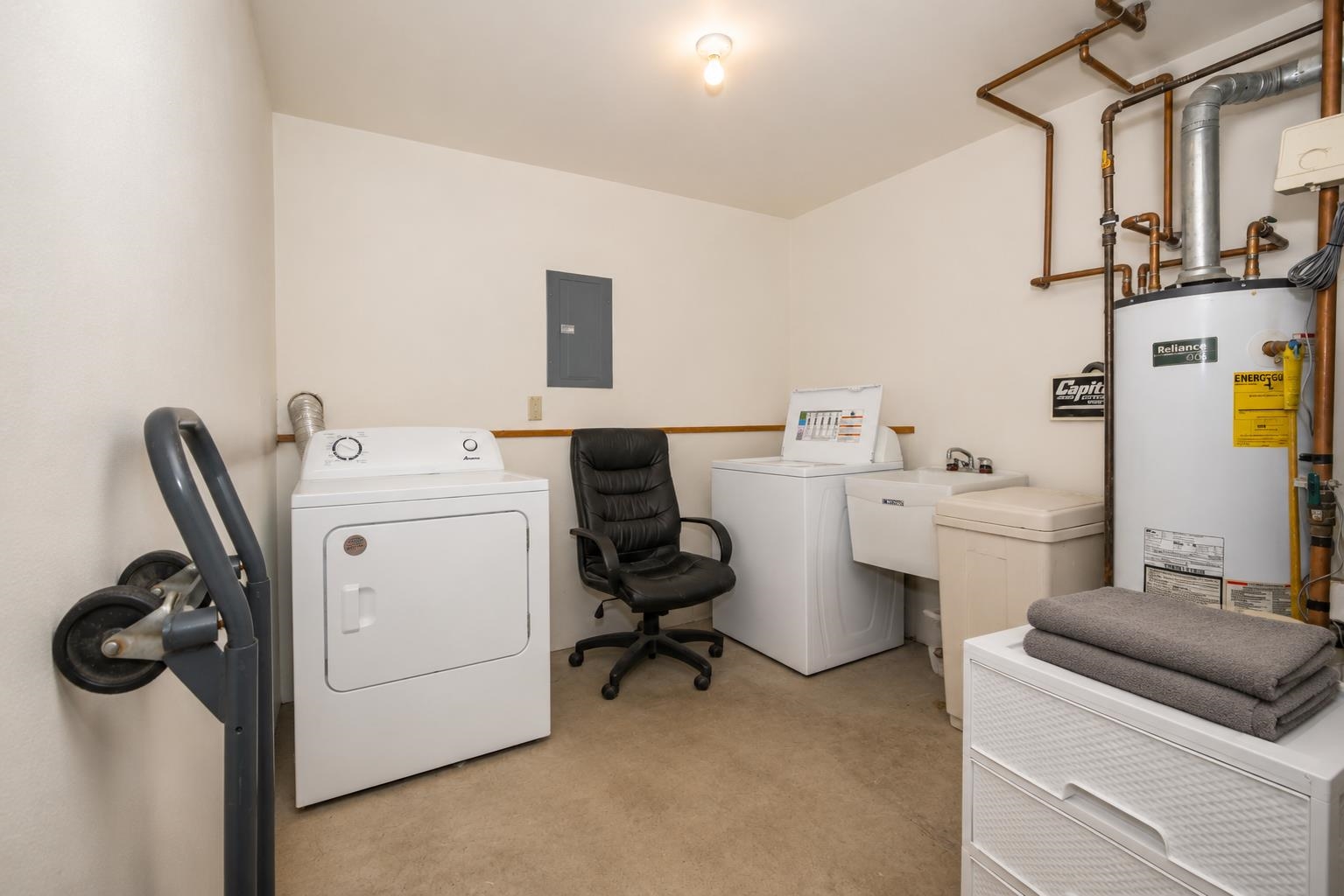 5741-5743 Lacy Road Fitchburg, WI 53711 - Photo 10 of 20