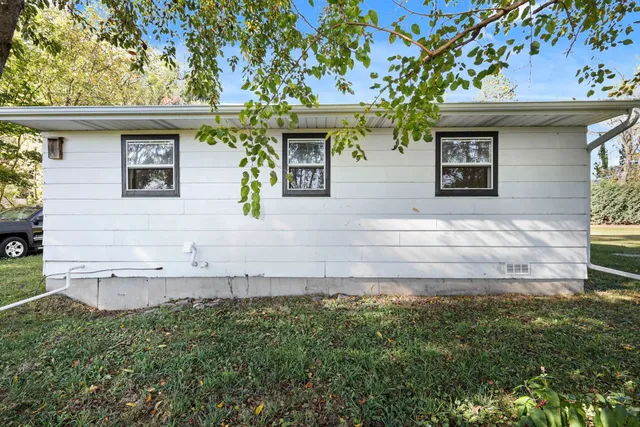 $185,000 | W1529 Ware Road, Albany, WI 53502