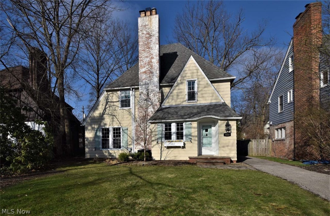 3320 Lansmere Road Shaker Heights, OH 44122 - Photo 1 of 32 Gallery Image 1