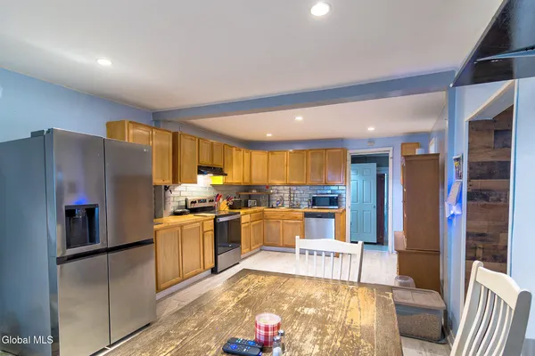 $210,000 | 95 Johnston Avenue, Cohoes, NY 12047