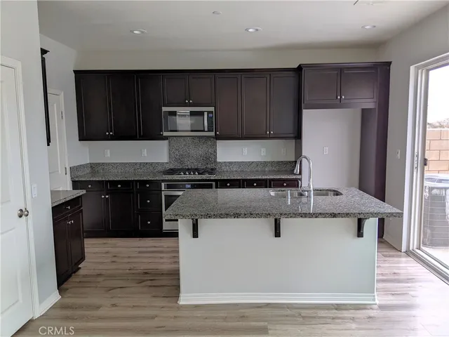 $3,500 | 6338 Creekstone Way, Fontana, CA 92336