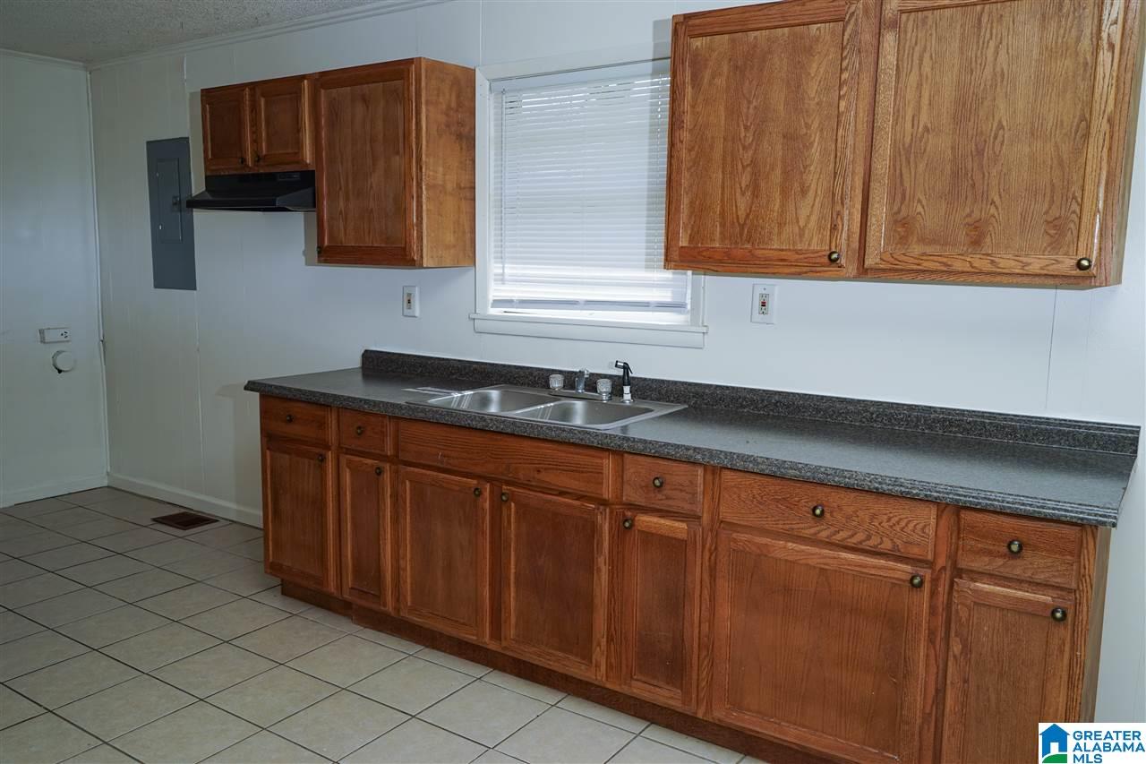 5409 13th Street South Bessemer, AL 35020 - Photo 4 of 17