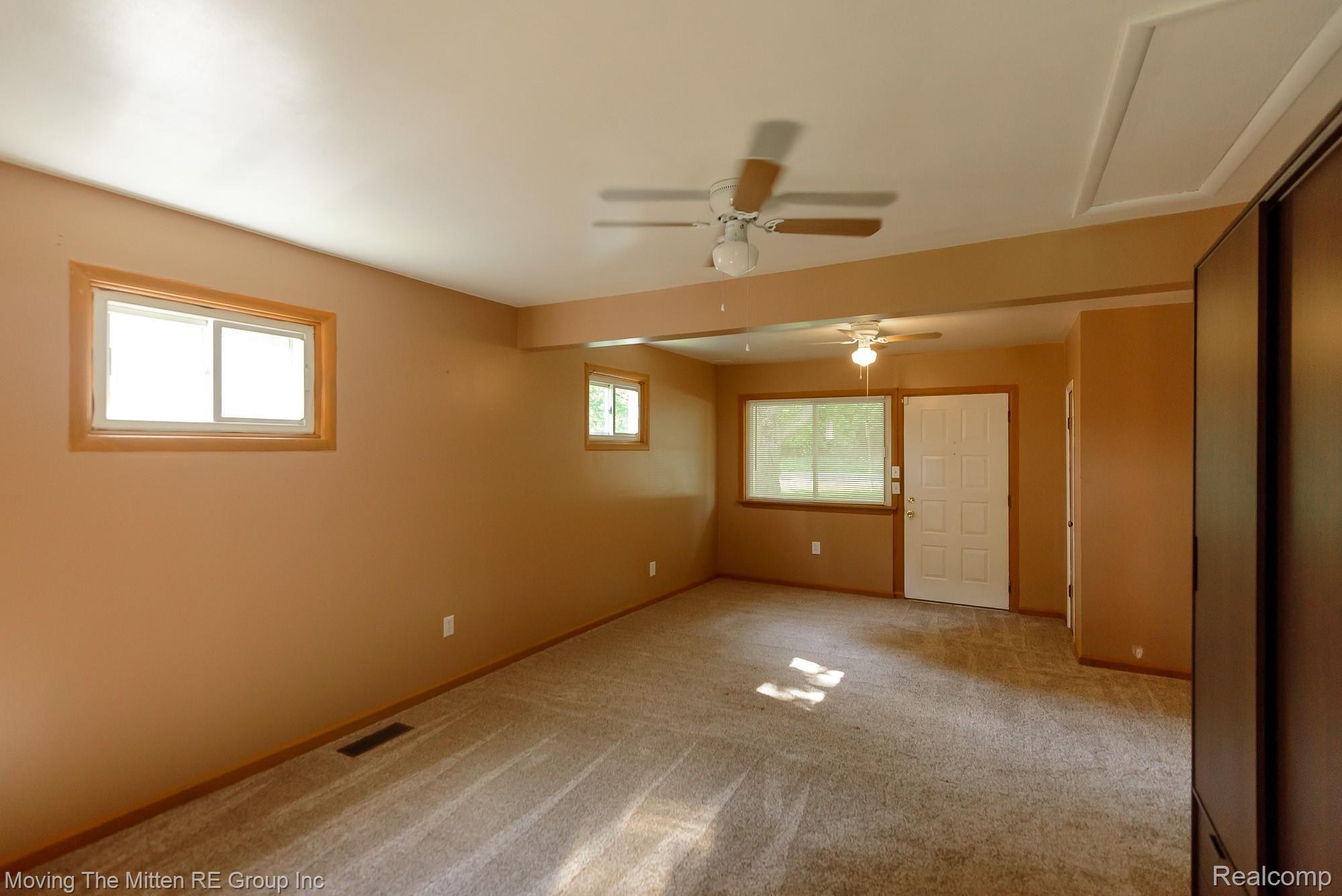 41834 Savage Road Belleville, MI 48111 - Photo 22 of 60 20.jpg