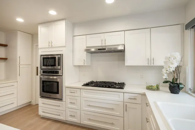 $455,000 | 5554 North El Adobe Drive, Fresno, CA 93711