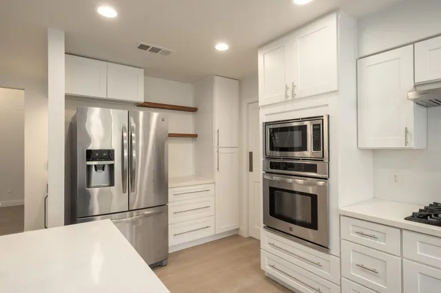 $455,000 | 5554 North El Adobe Drive, Fresno, CA 93711