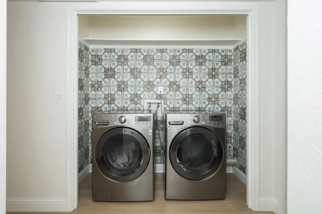 $455,000 | 5554 North El Adobe Drive, Fresno, CA 93711