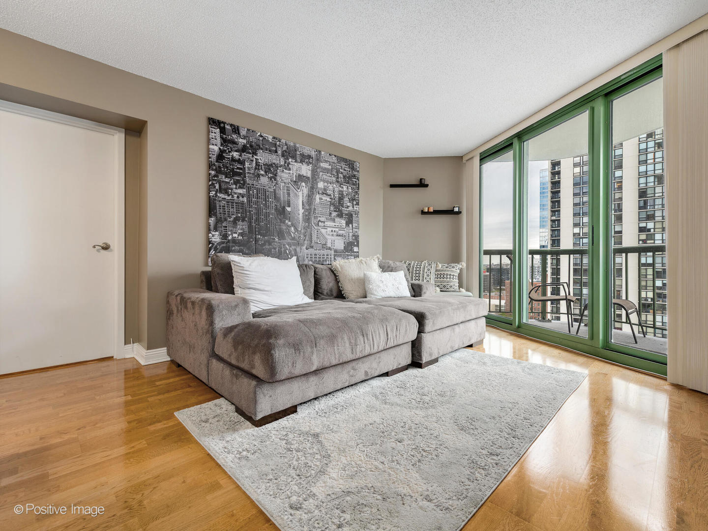 111 West Maple Street, Unit 1303 Chicago, IL 60610 - Photo 6 of 22