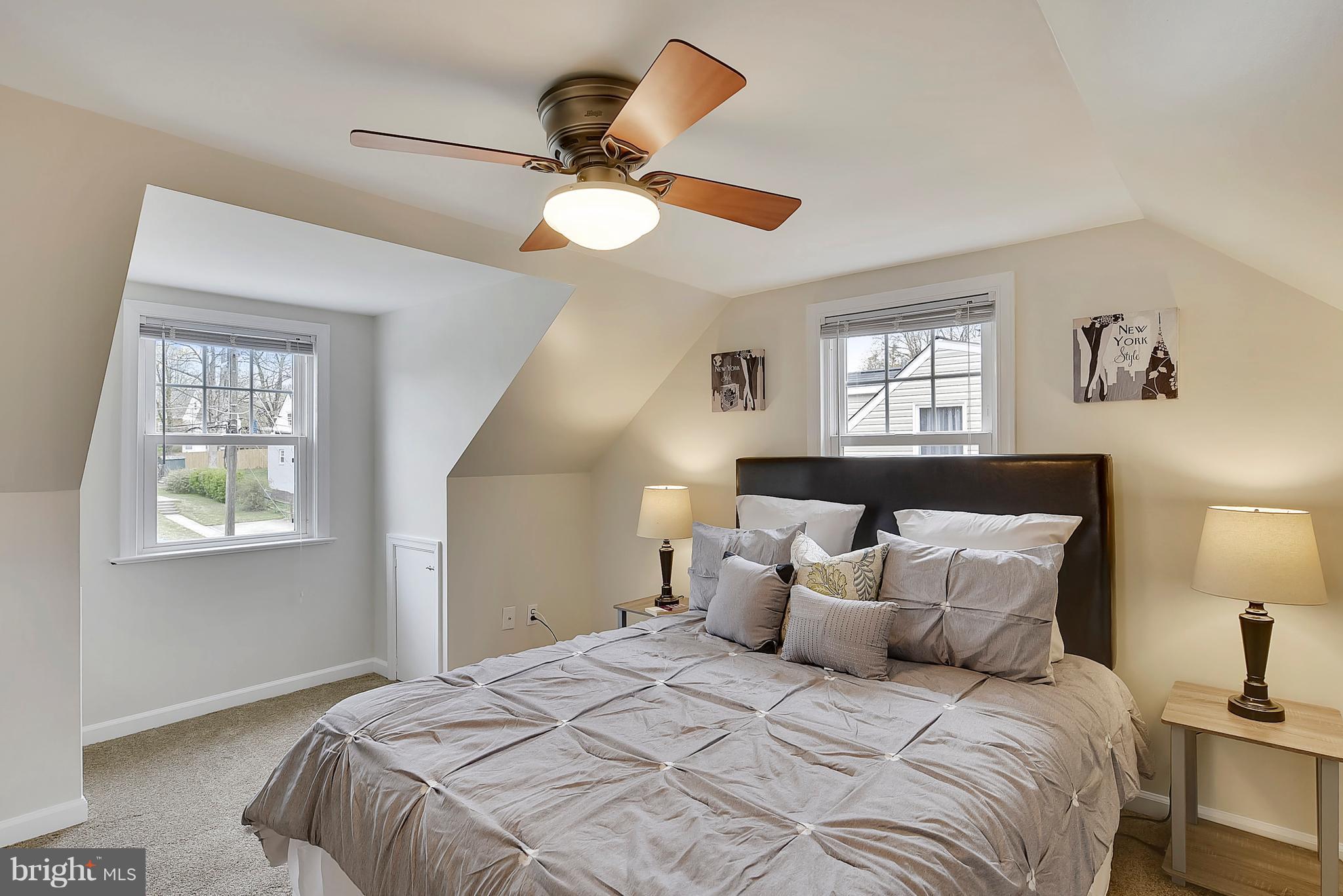 2916 Irvington Road Falls Church, VA 22042 - Photo 15 of 30 Upper level bedroom 1