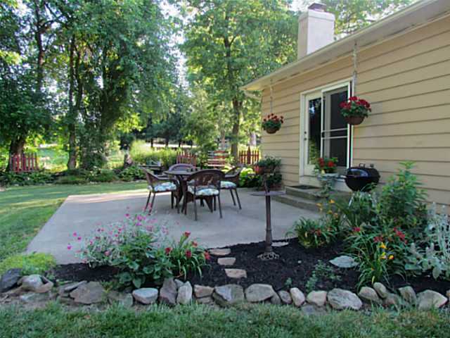10010 Watkins Road Southwest Pataskala, OH 43062 - Photo 3 of 19