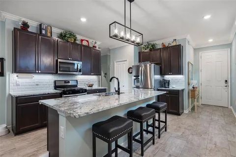 $354,900 | 5513 Los Robles Court, Palmetto, FL 34221
