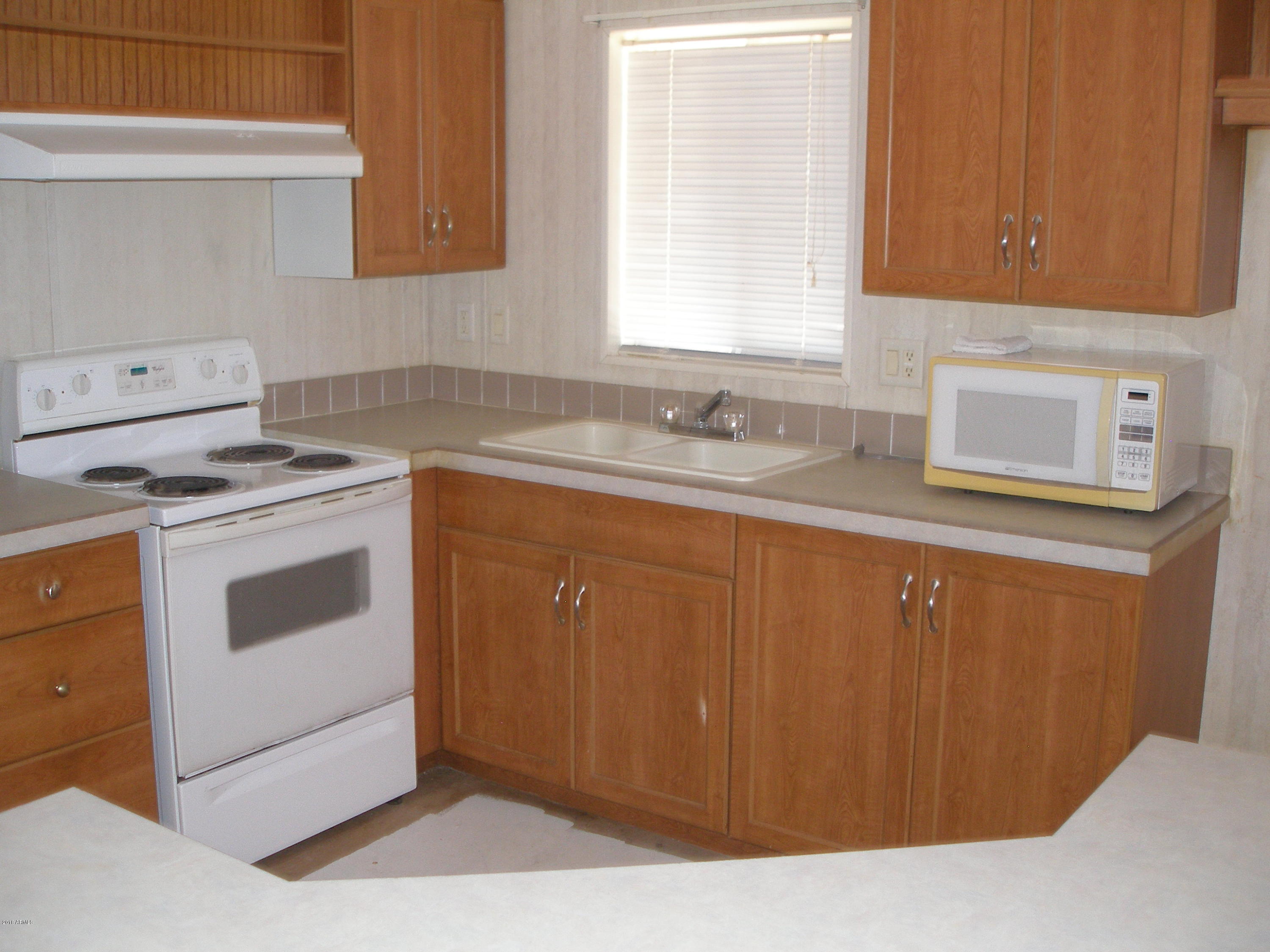 23707 East Cholla Road Florence, AZ 85132 - Photo 9 of 24 P1010008