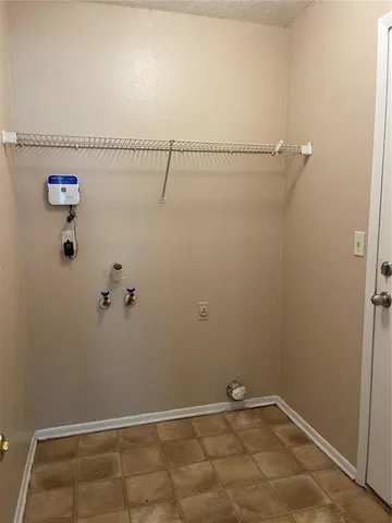 $2,000 | 10821 Kenbrook Drive, Riverview, FL 33578