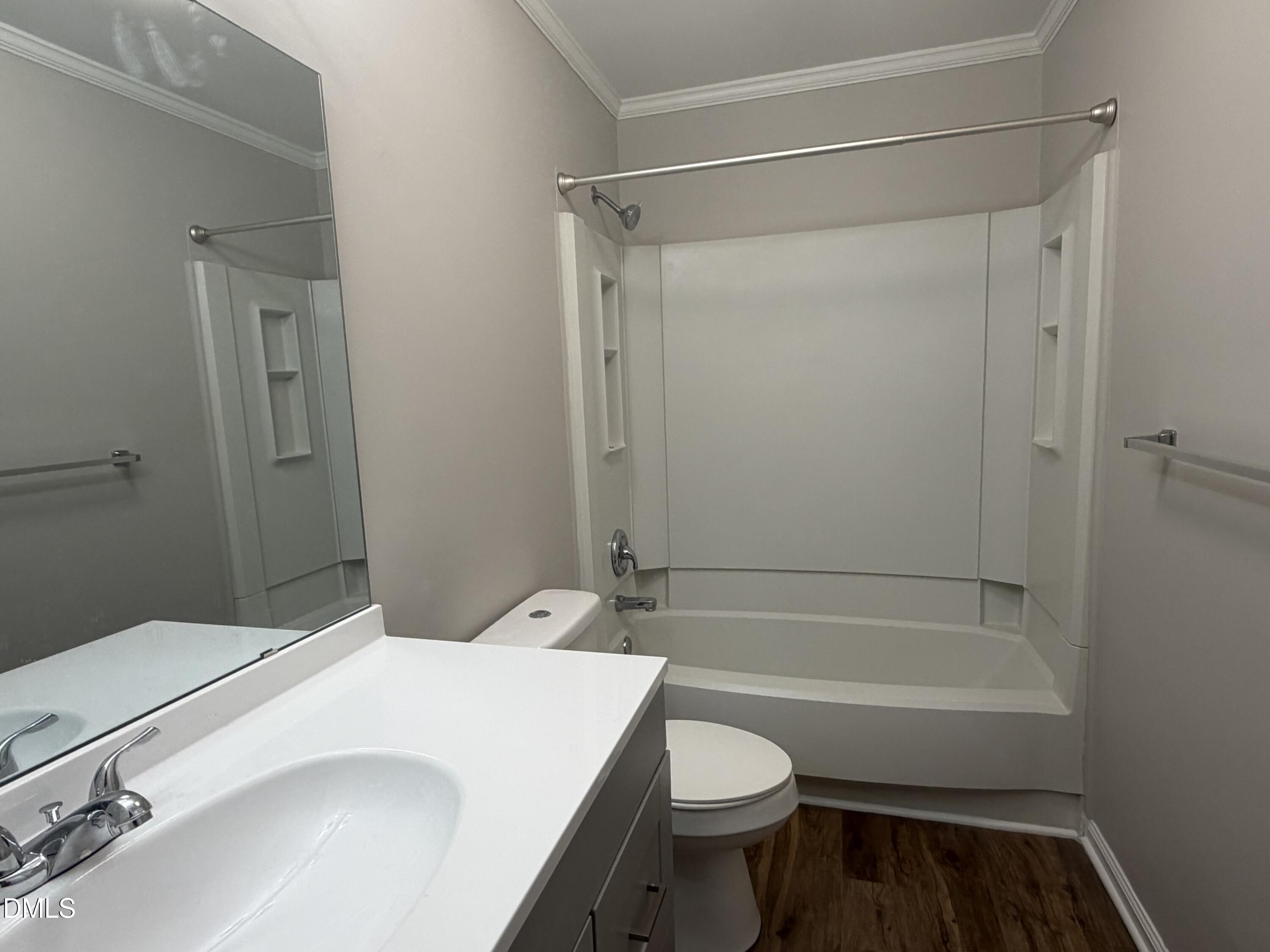 5551 Hamstead Crossing Raleigh, NC 27612 - Photo 7 of 11 IMG_2476
