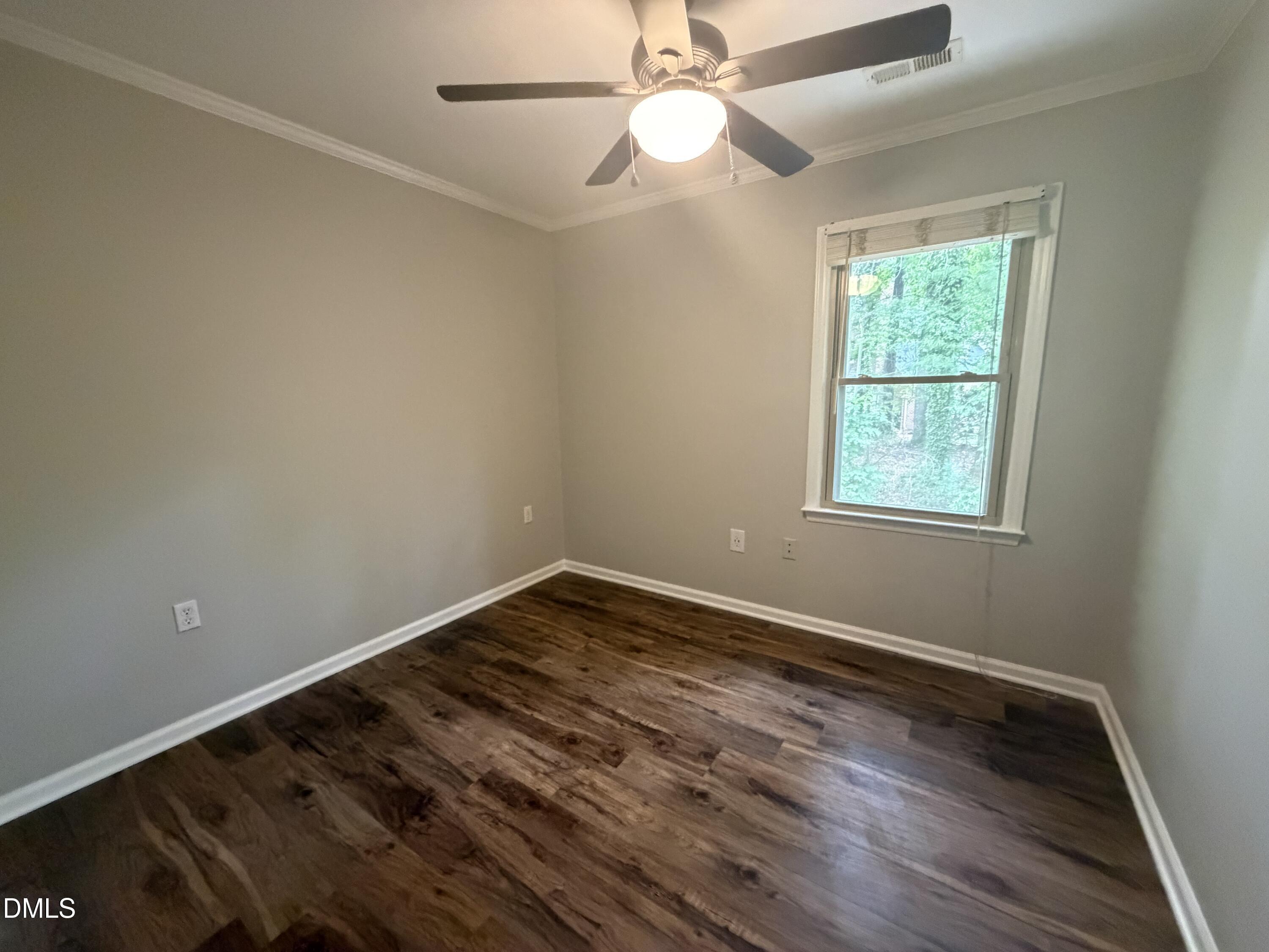 5551 Hamstead Crossing Raleigh, NC 27612 - Photo 9 of 11 IMG_2480