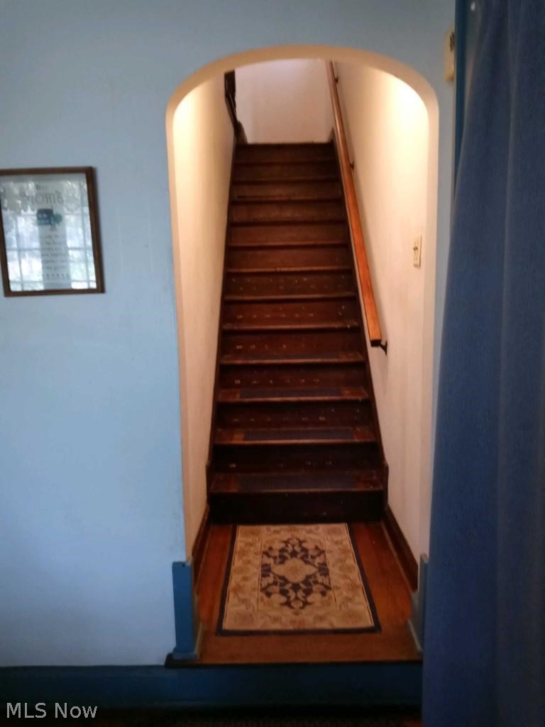 98 Grandin Road Akron, OH 44313 - Photo 7 of 11 Gallery Image 7