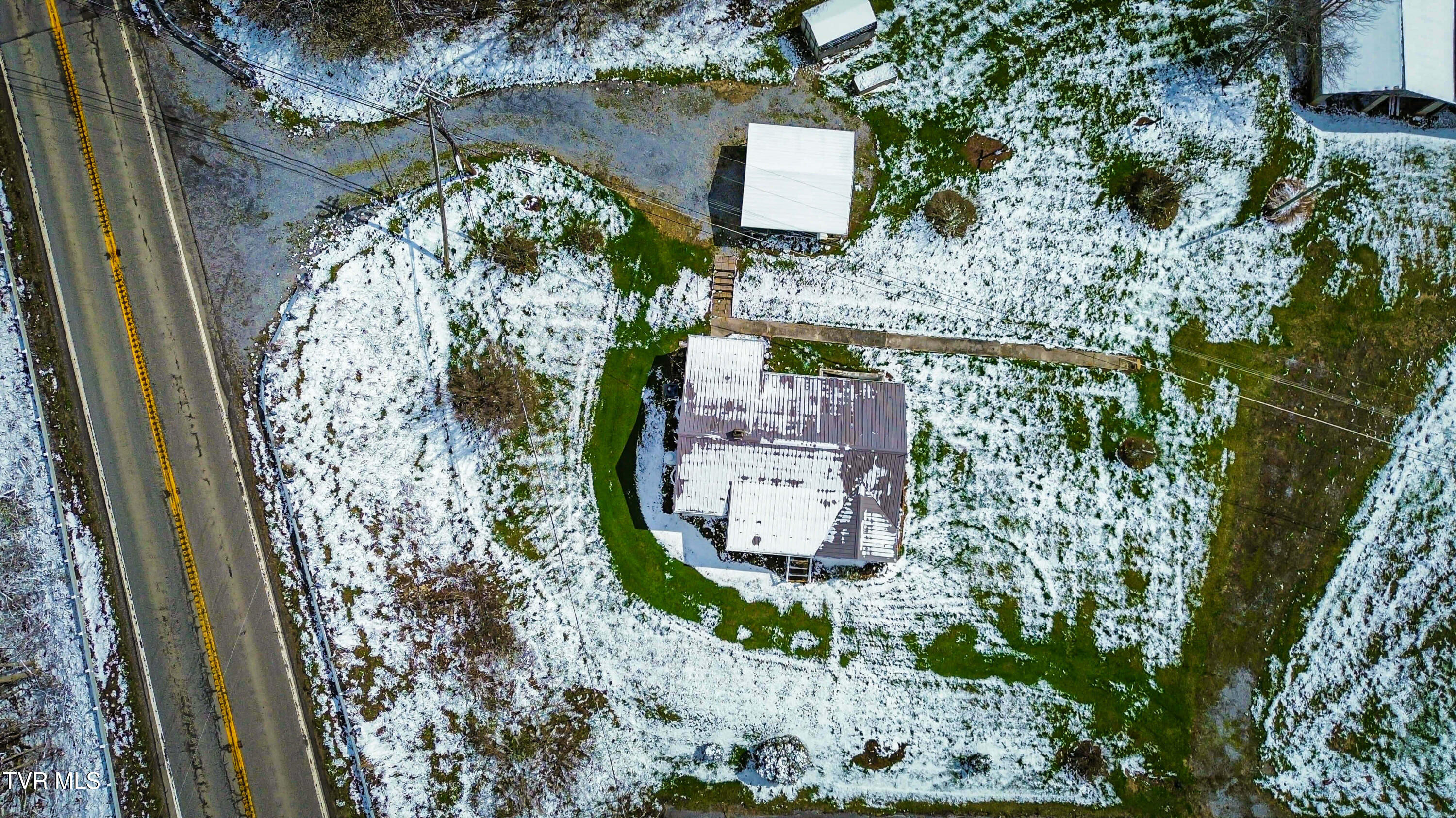 18 Old Quarry Road Saltville, VA 24370 - Photo 28 of 33 Messenger_creation_0EAD4AA7-1D9F-4C5F-9A