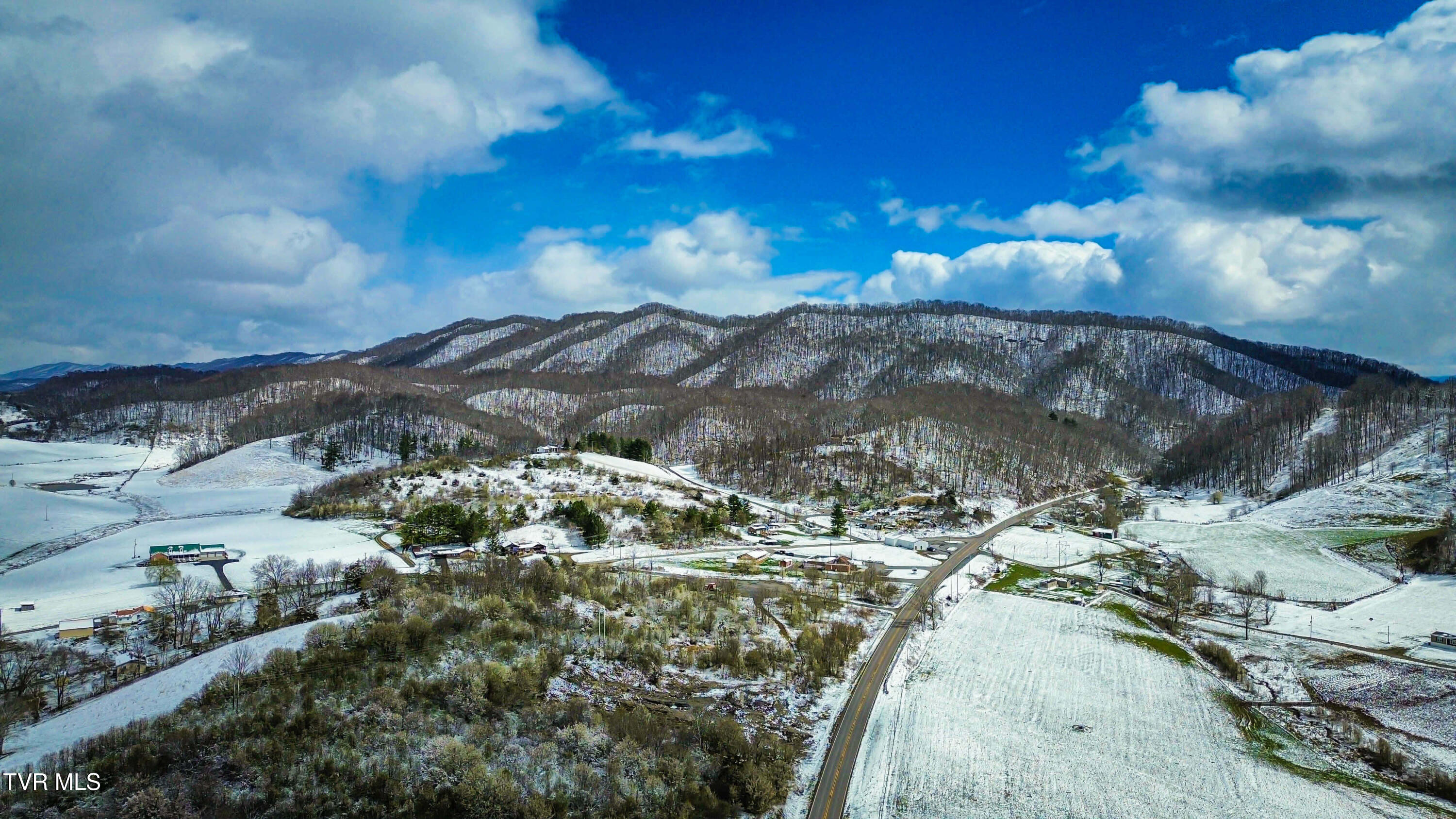18 Old Quarry Road Saltville, VA 24370 - Photo 31 of 33 Messenger_creation_C1972197-5F95-4664-B7